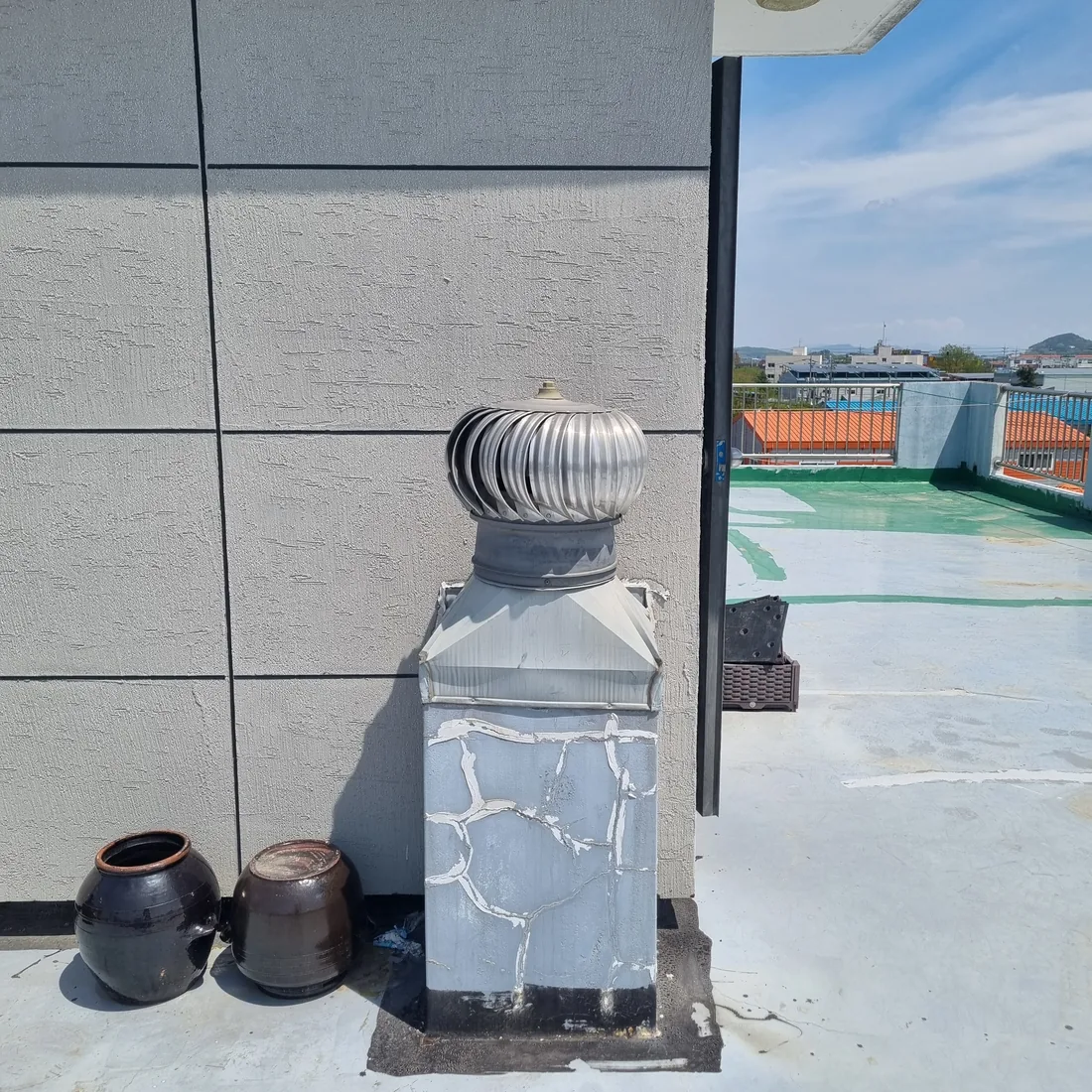 서울 노원구 공릉동 옥상 환풍기 300파이 벤츄레이터 동체+좌대 교체 시공 전