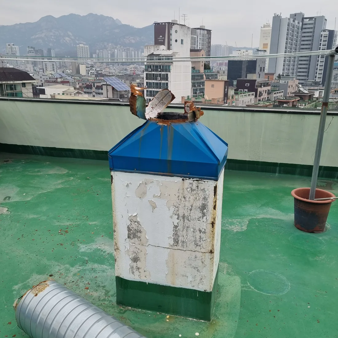 인천 중구 선화동 옥상 환풍기 300파이 벤츄레이터 동체+좌대 교체 시공 전